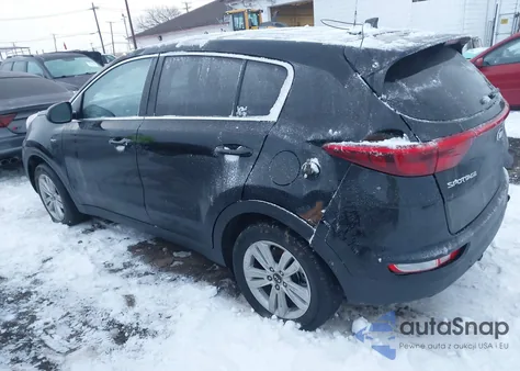 2017 Kia Sportage Lx z USA, uszkodzony, nr VIN KNDPMCAC9H7282462
